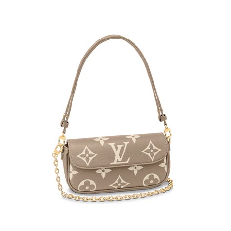 louis vuitton monogram totem chain wallet|Wallet On Chain Ivy Monogram Empreinte Leather .